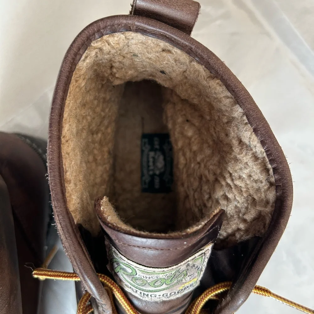 ROOTS Dark Brown Distressed Leather Boots with Shearling